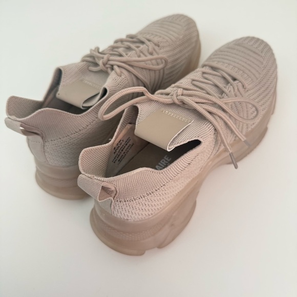 Cushionaire Womens Sneakers Neutral Beige Knit Lace Up Comfort Shoes 9.5 - Picture 4 of 8